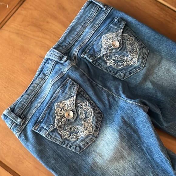 Democracy Jeans Size 8 - Picture 7 of 11